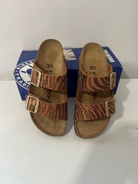 NWT Arizona Synthetik in Color Zebra Pecan | BIRKENSTOCK Sz 37 (L6 / M 4)